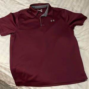 Large Under Armour heat gear polo wine color
